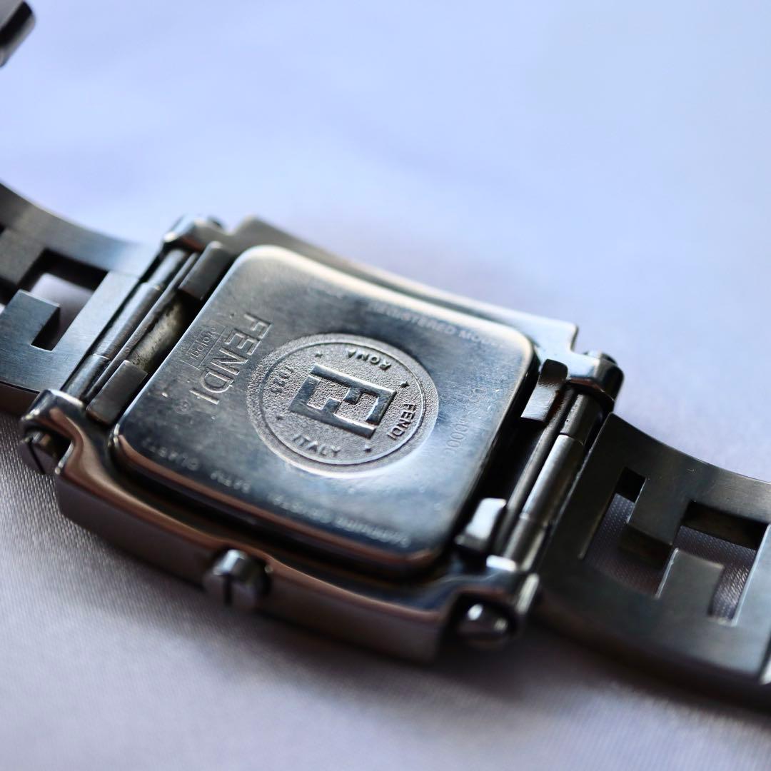 FENDI 6000G スクエア シルバー ズッカ メンズ腕時計 1419