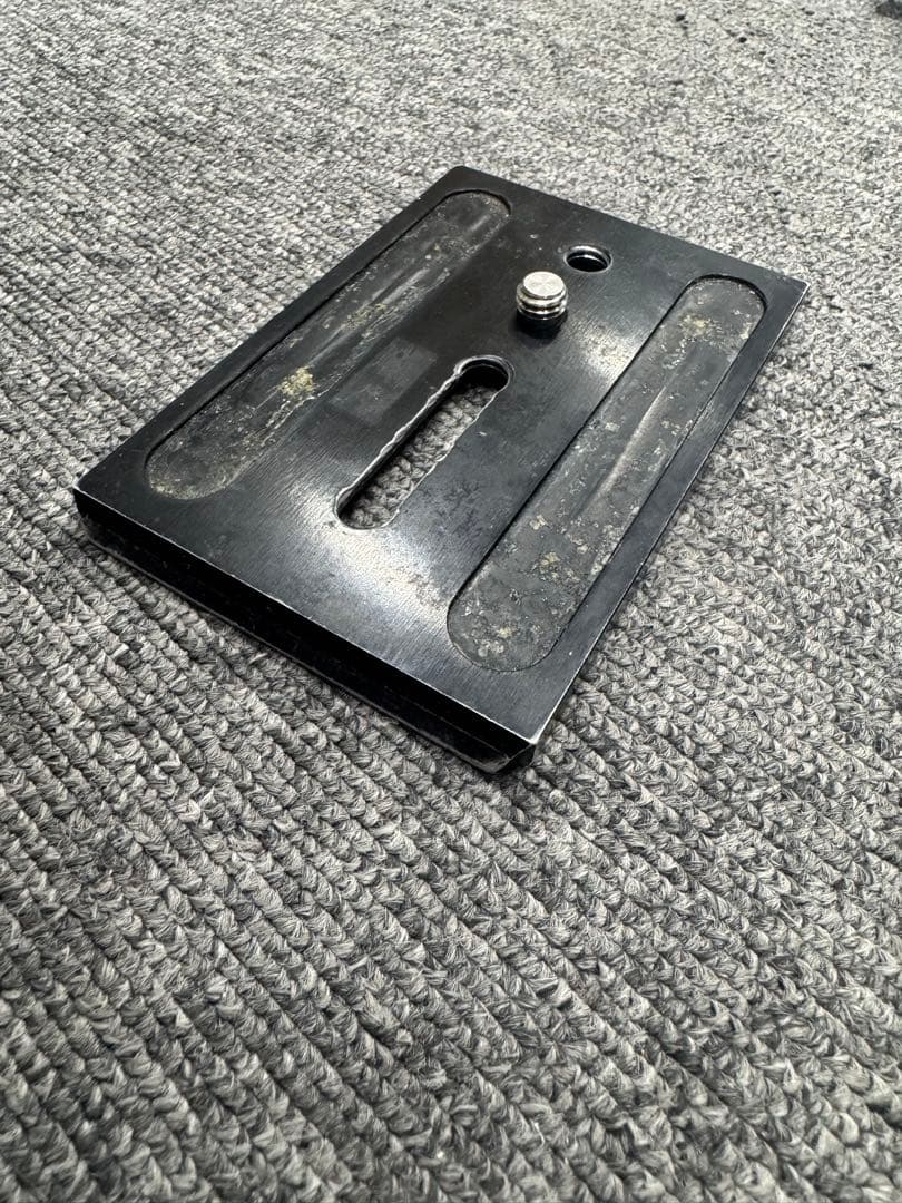 純正Sachtler 3051 カメラプレートV60