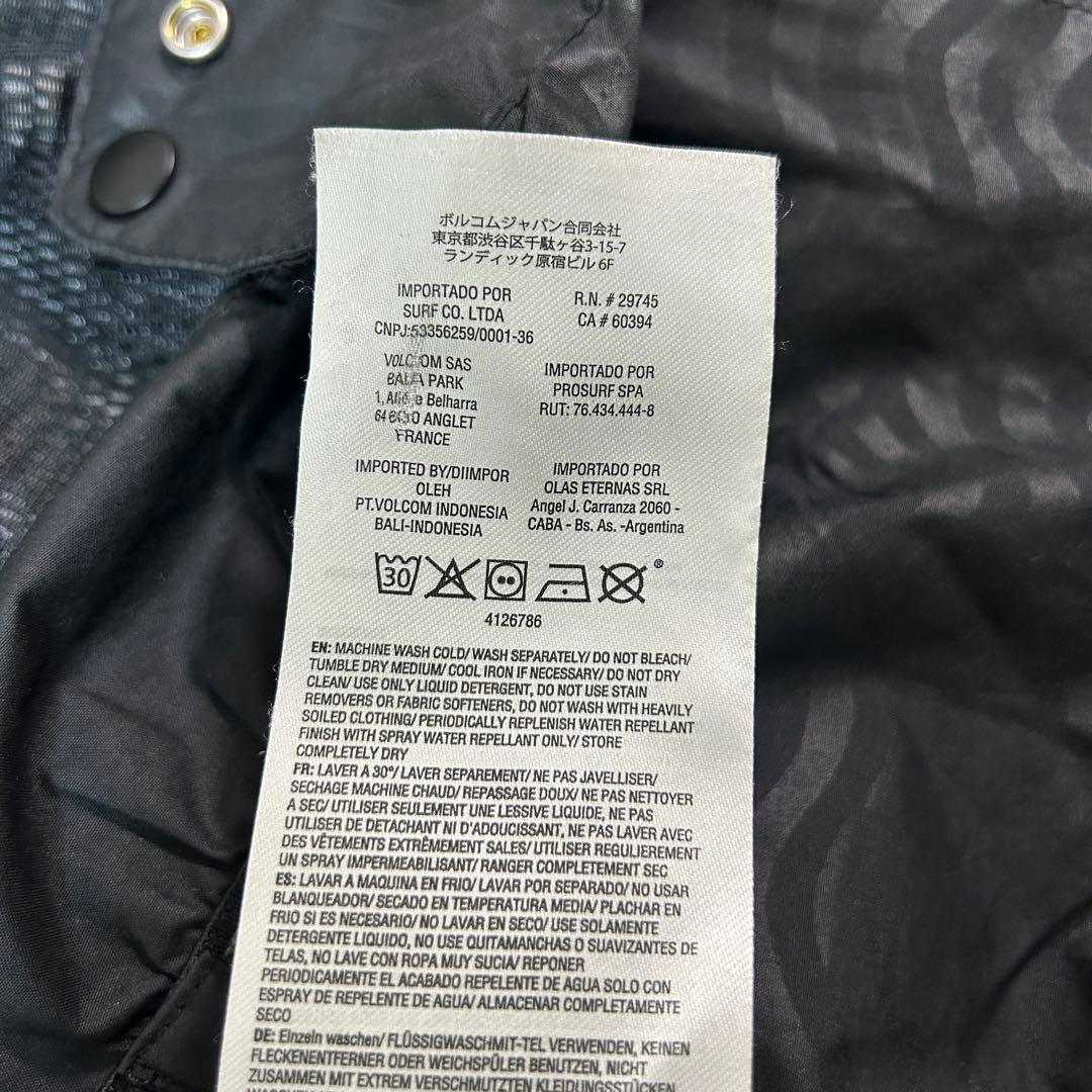 極美品　VOLCOM ボルコム GORE-TEX スノーボードジャケット