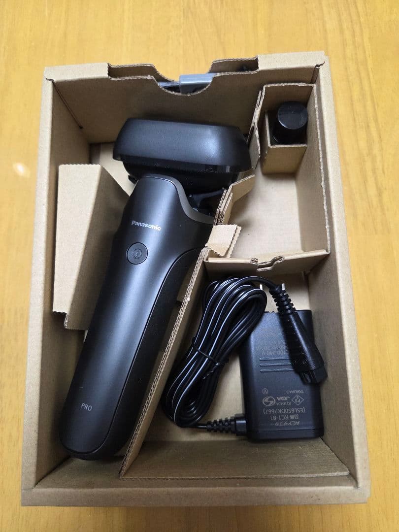 美品Panasonic 　LAMDASH PRO5 　メンズシェーバー