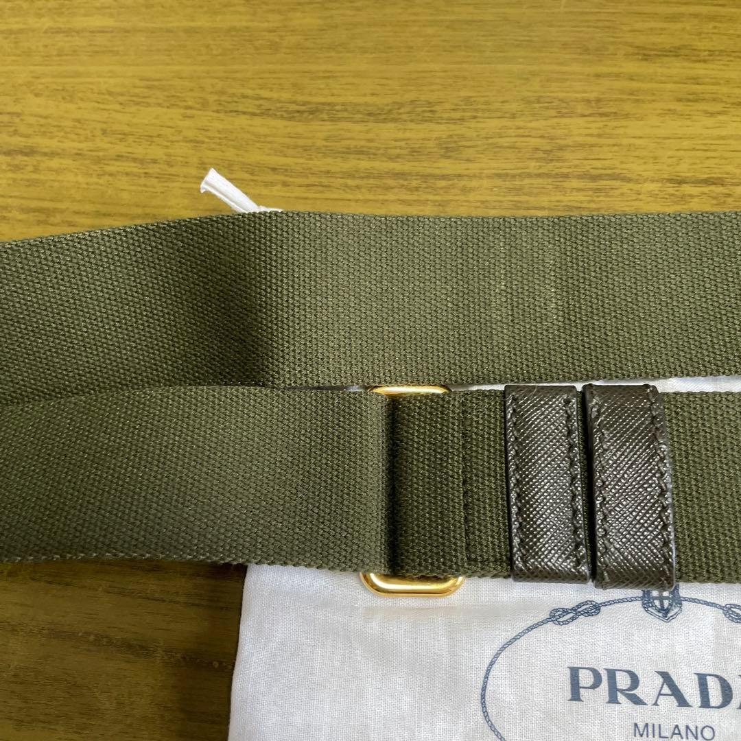 プラダ　カナパ　ショルダー　紐のみ