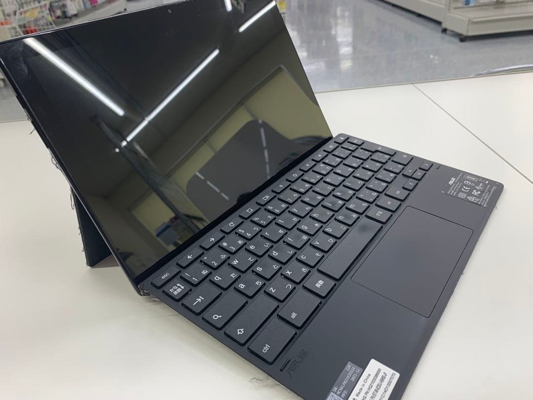 【ます】ASUS Chromebook detachable CM3