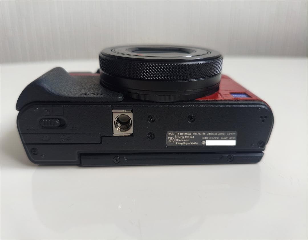 Sony デジタルカメラ Cyber-shot DSC-RX100M5A