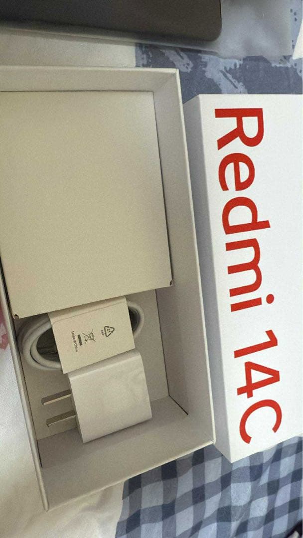 未使用近い Xiaomi POCO C75（中国版：Redmi 14C）64GB