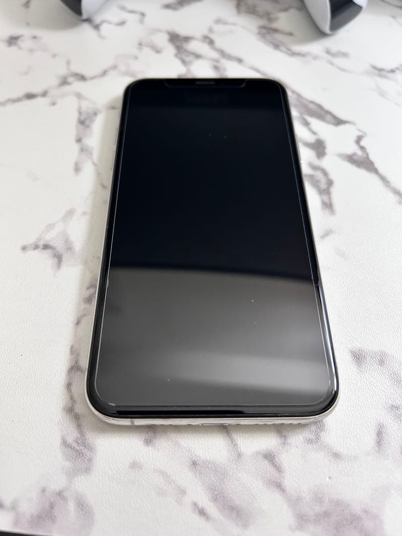 Apple iPhone Xs 256GB シルバー