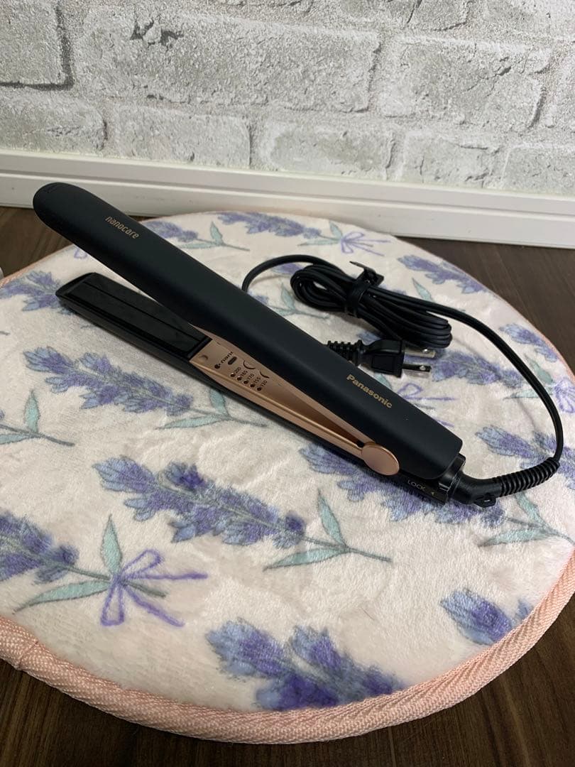 【美品】Panasonicナノケアストレートヘアアイロン EH-HS0E