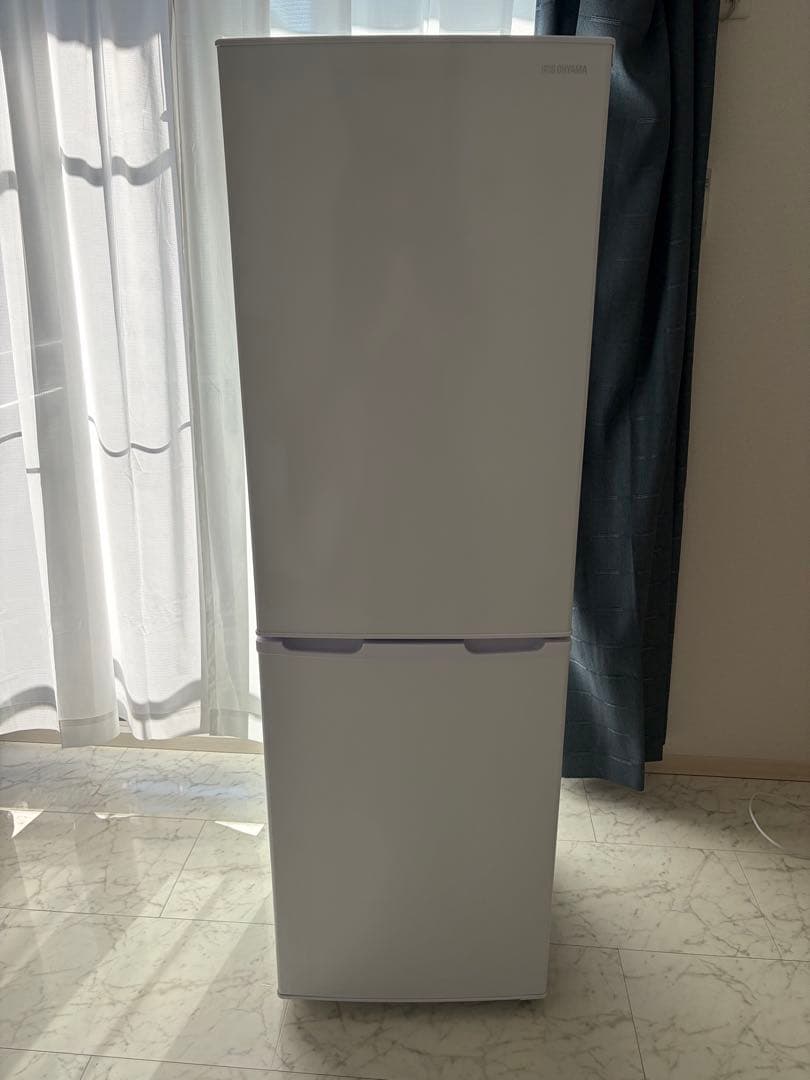 ホワイト冷蔵庫アイリスオーヤマ送料込み★