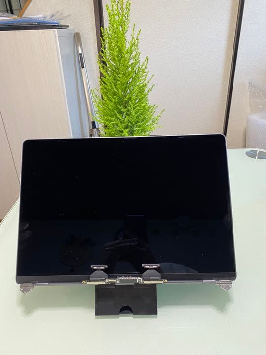 画面　Macbook pro 15inch 2017 Gray