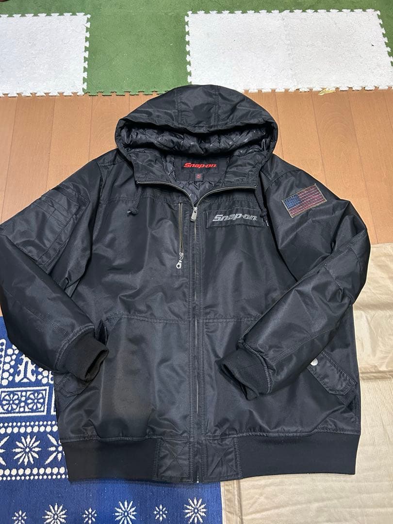 Snap-on スナップオン フード付きジャケット