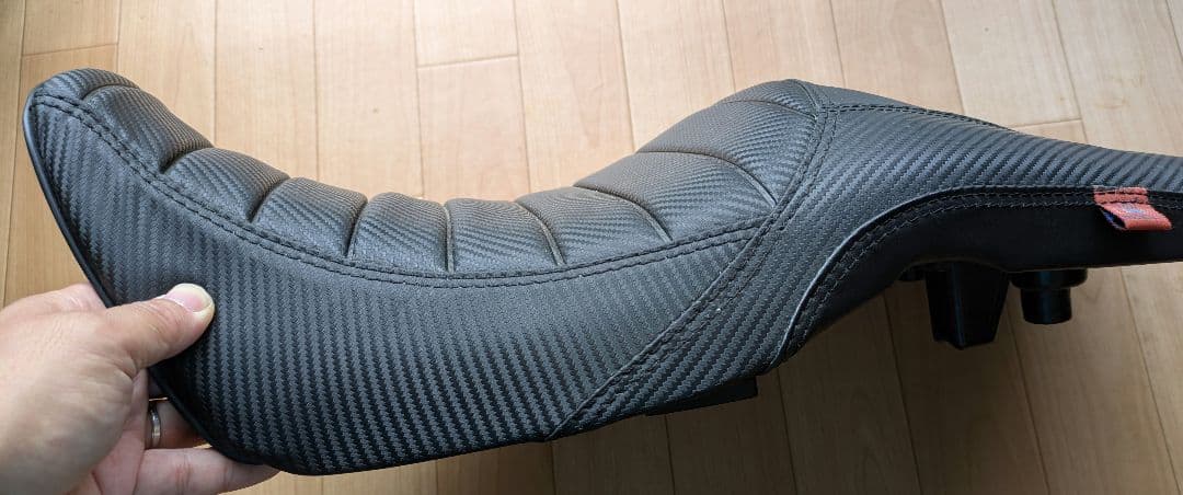 グロム対応 JC75 NOI WATDAN（ノイワットダン)シートの中古