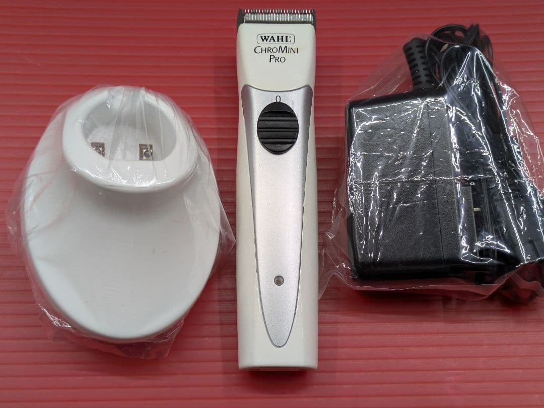 [中古再生品]WAHLクロミニ充電器セット