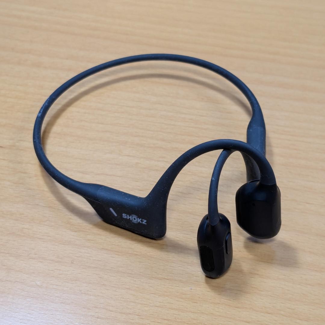 SHOKZ OPENRUN PRO 骨伝導イヤホン