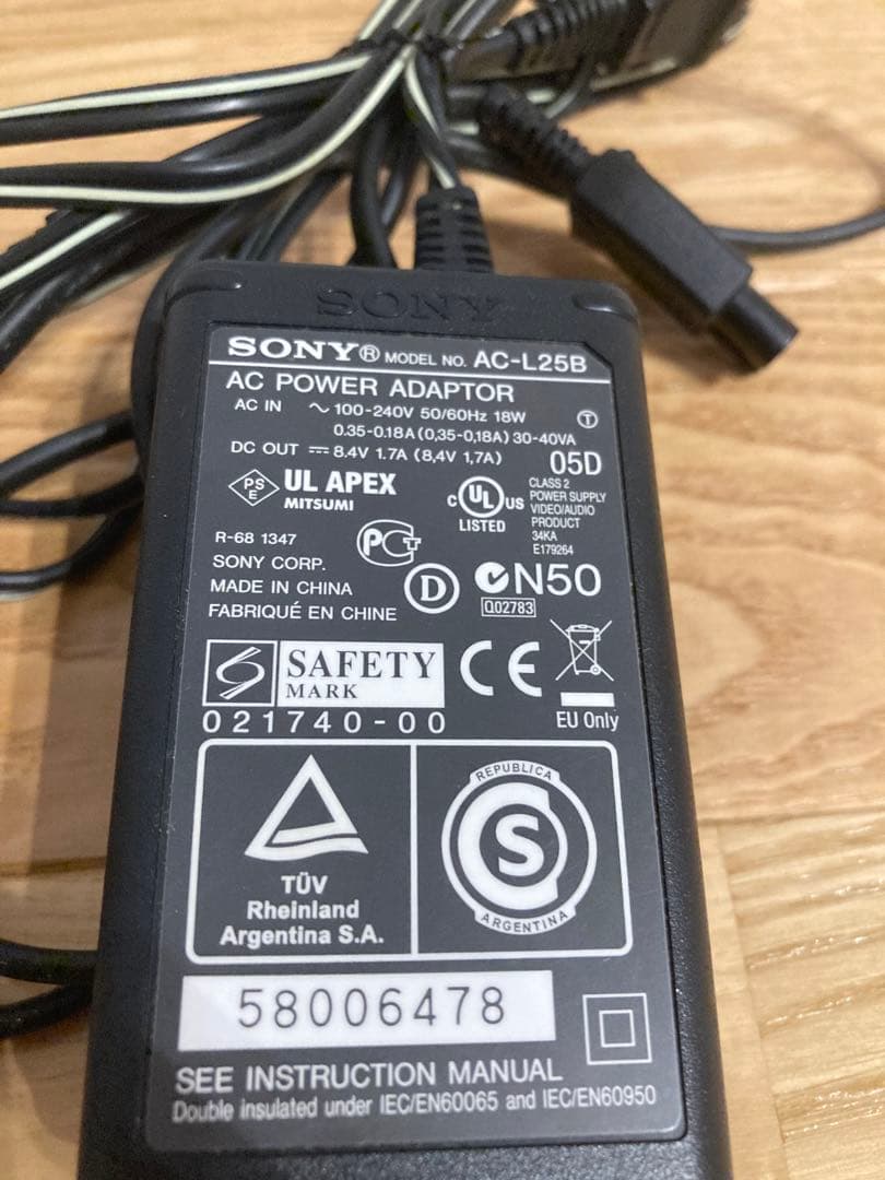 ビデオカメラ SONY DCR-DVD403 NTSC handycam