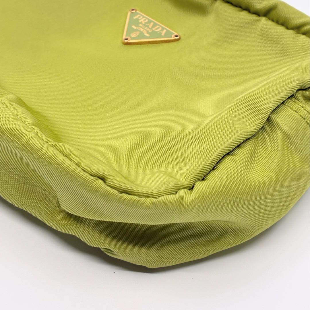 PRADA プラダ ポーチ ライムグリーン A1352A5