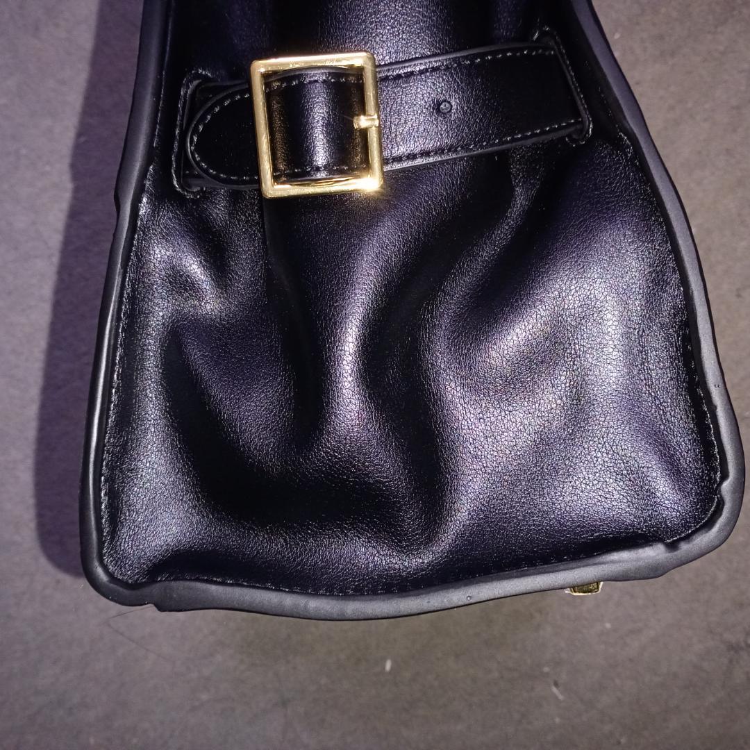 新品・未使用　The Row Margaux 10 マルゴー風バッグ