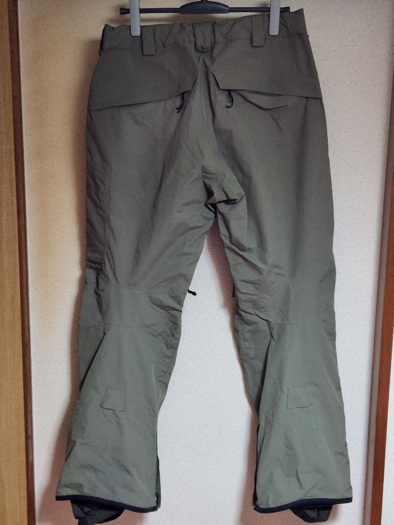 BURTON【ak】　ゴアテックス　パンツLサイズ