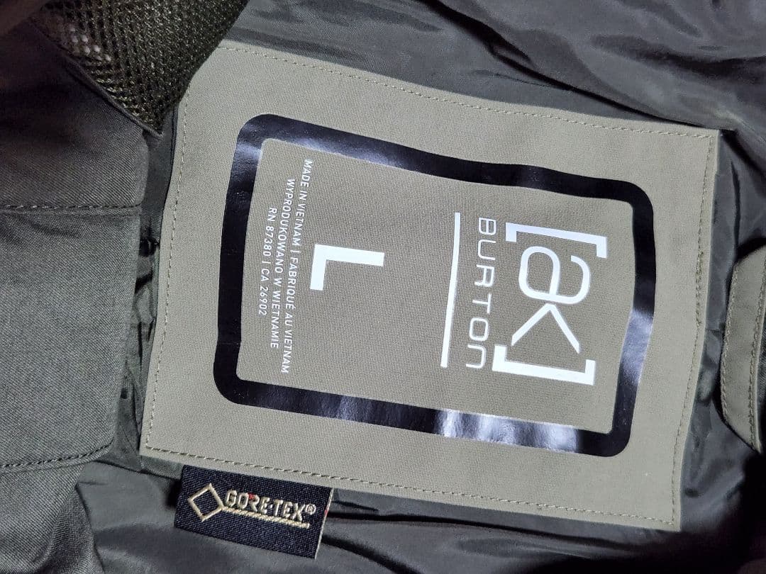 BURTON【ak】　ゴアテックス　パンツLサイズ