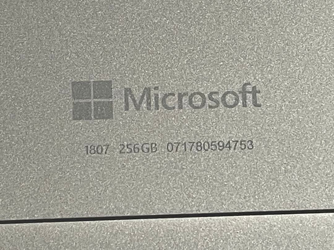 ［オマケ付き］Surface pro5 LTE メモリ8GB SSD 256GB