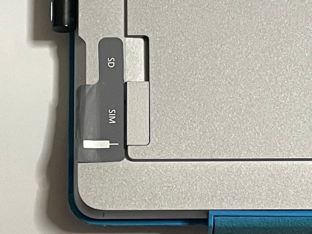 ［オマケ付き］Surface pro5 LTE メモリ8GB SSD 256GB