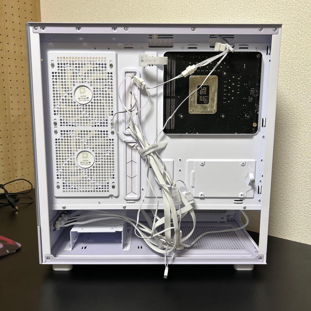 土日発送　ドスパラのケースとasrockのz690のマザーボードとメモリセット