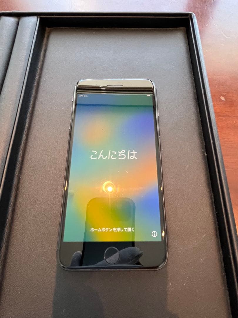 し*ね様 iPhone 8プラス　ブラック 本体のみ　64gb SIMフリー