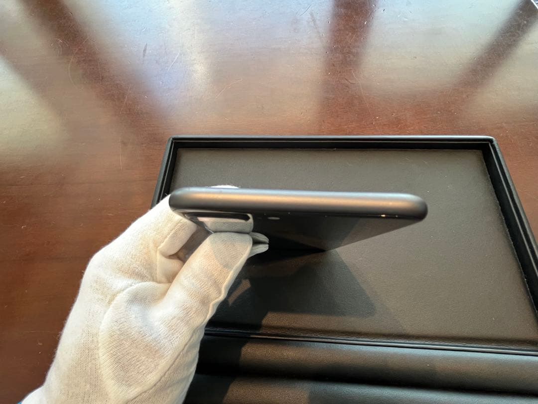 し*ね様 iPhone 8プラス　ブラック 本体のみ　64gb SIMフリー