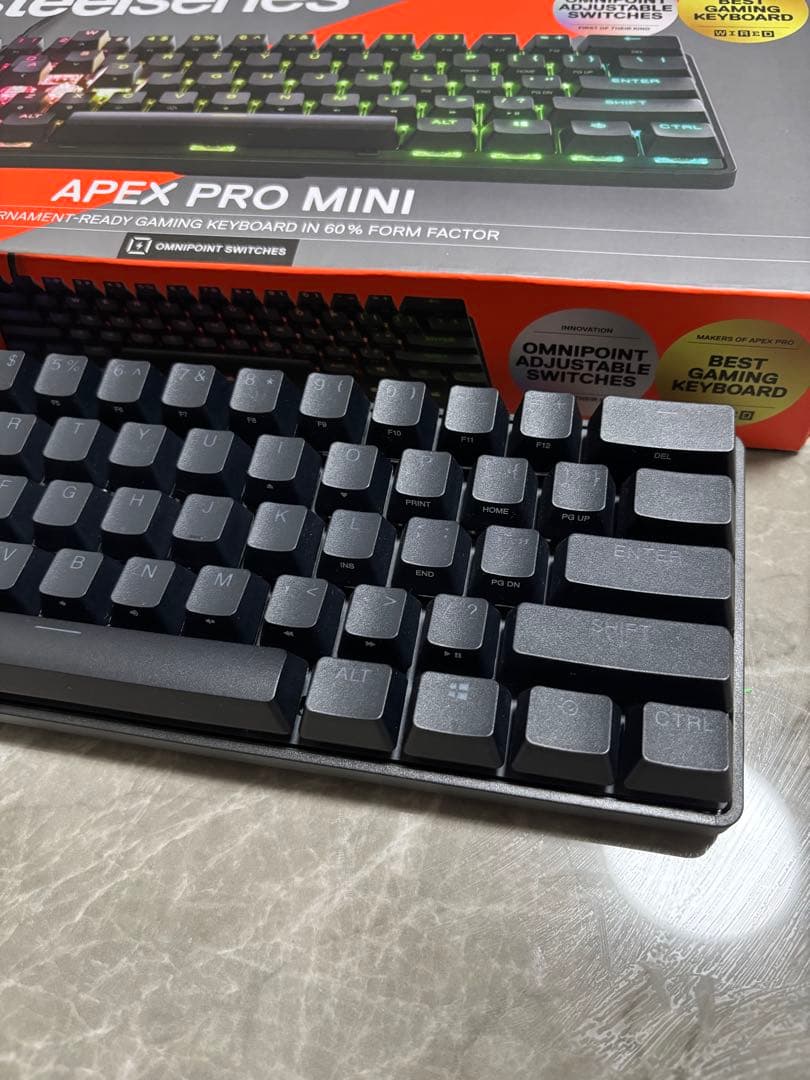 SteelSeries APEX PRO MINI US ゲーミングキーボード