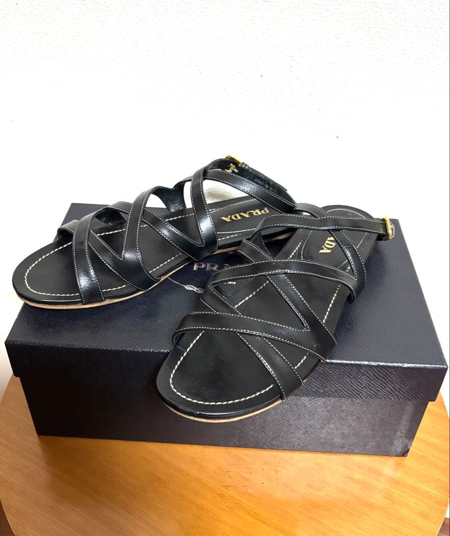 美品 PRADA プラダ　フラット サンダル 38 1/2