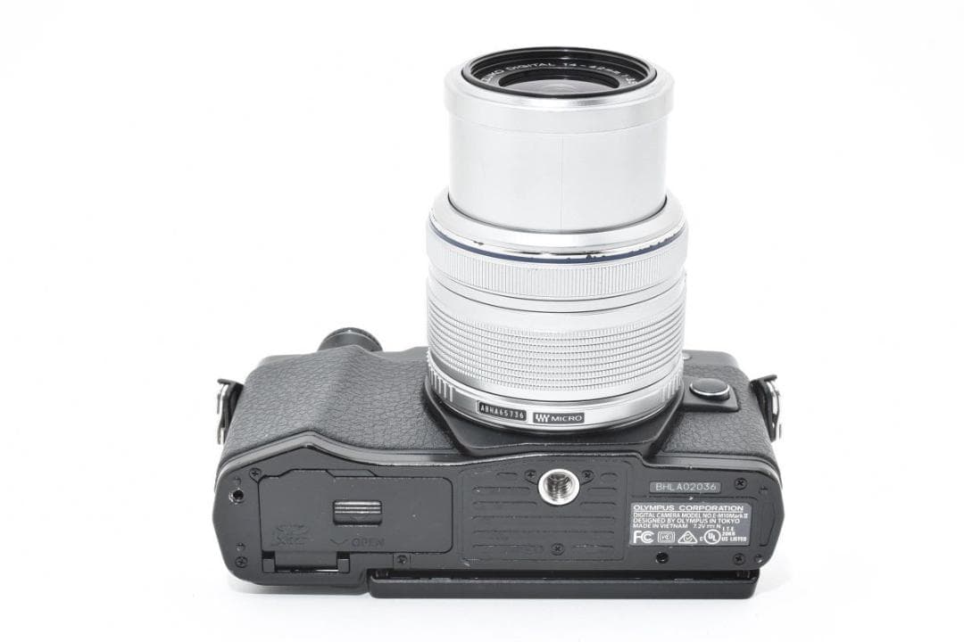 OLYMPUS OM-D E-M10 Mark II 2 ミラーレス一眼カメラ