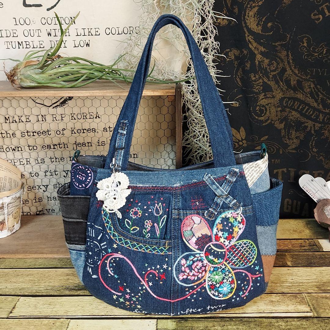 刺繍デニムバック　No.659　デニムリメイク　刺繍バック　サイドポケット