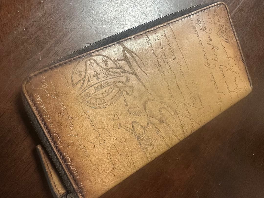 BERLUTI ベルルッティ 正規店購入 長財布 レザーラウンドファスナー