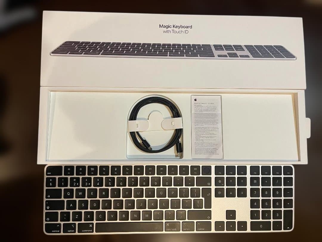 キーボード Magic Keyboard with Touch ID