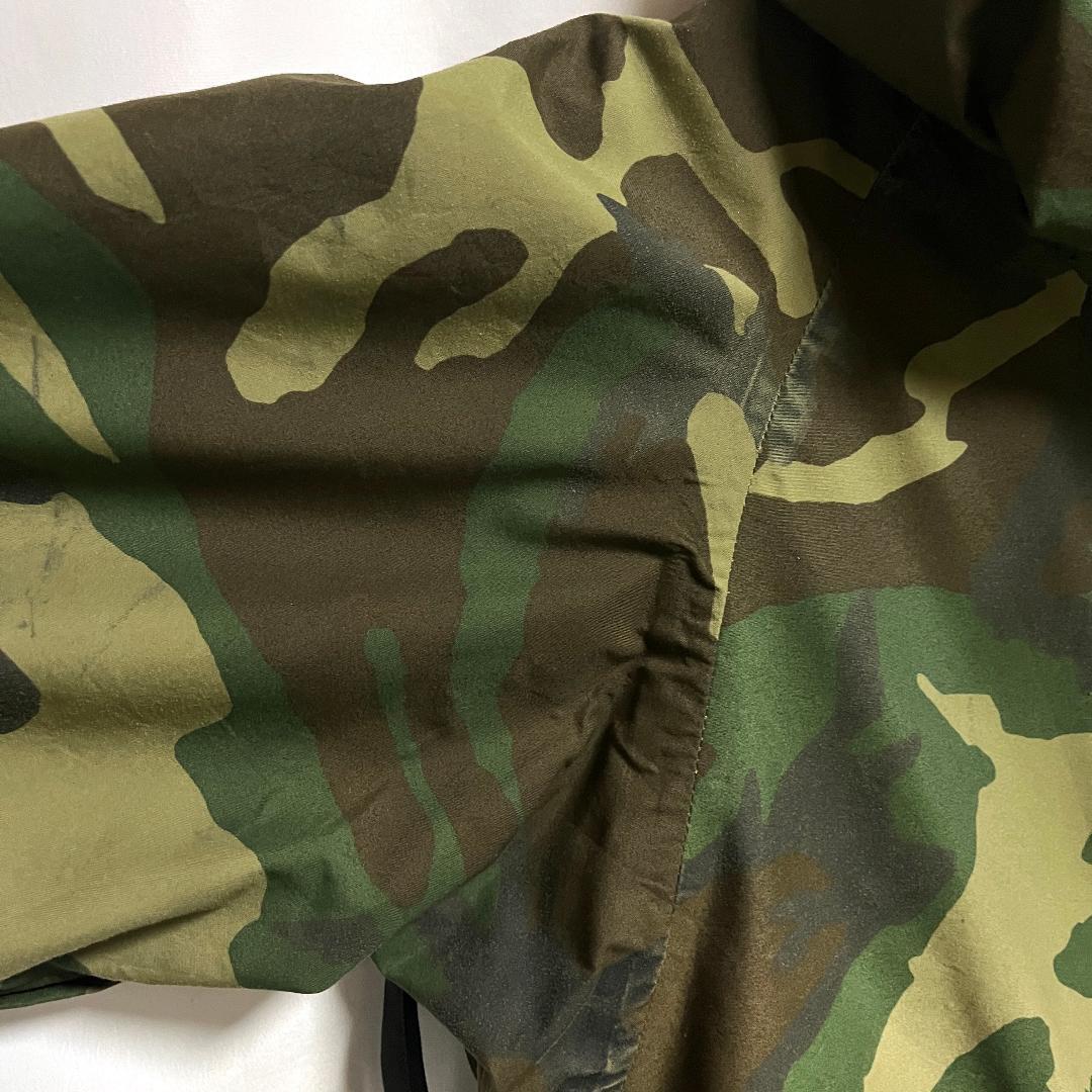 米軍 中期型 ECWCS Gen1 GORE-TEX ウッドランド S-R