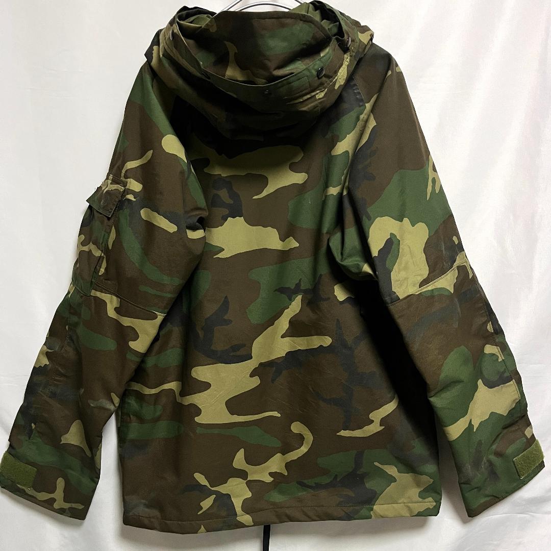 米軍 中期型 ECWCS Gen1 GORE-TEX ウッドランド S-R