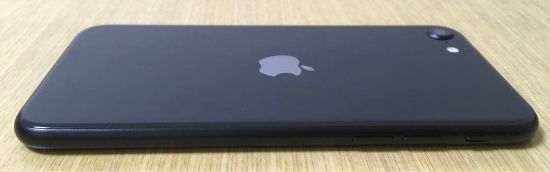 iPhone SE 第2世代 128GB ブラック SIMフリー