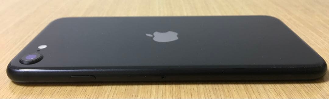 iPhone SE 第2世代 128GB ブラック SIMフリー