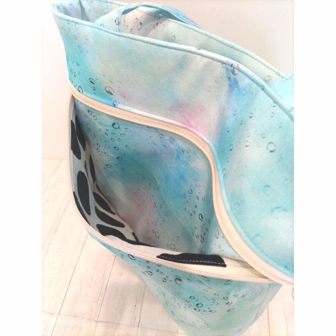 おたま様　仕切りポケット付ショルダーバッグ　ファスナートート　ミニ財布