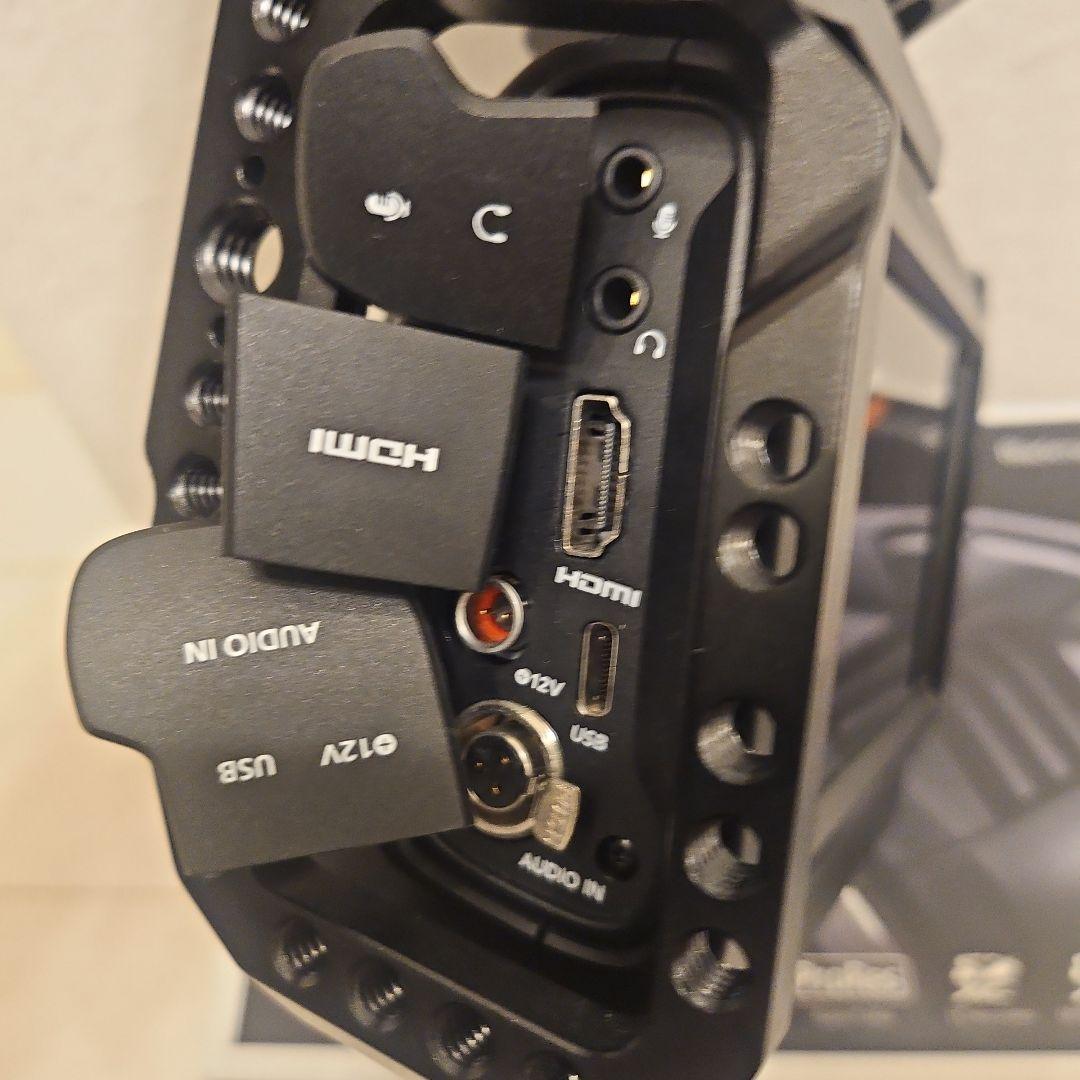Blackmagic Pocket Cinema Camera 4K 本体