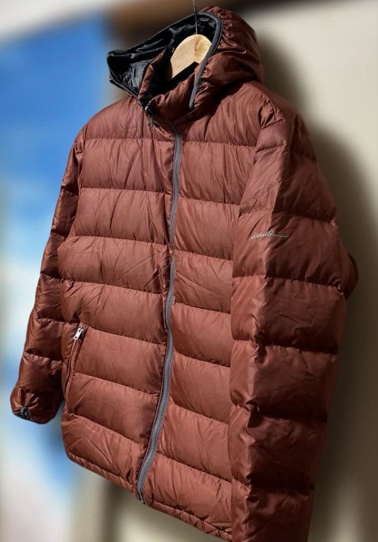 Eddie Bauer(エディーバウアー)リバーシブルフーデットダウンジャケット