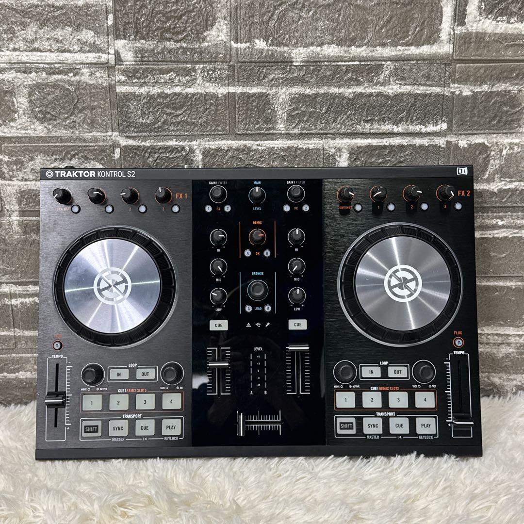 TRAKTOR KONTROL S2 MK2 DJコントローラー