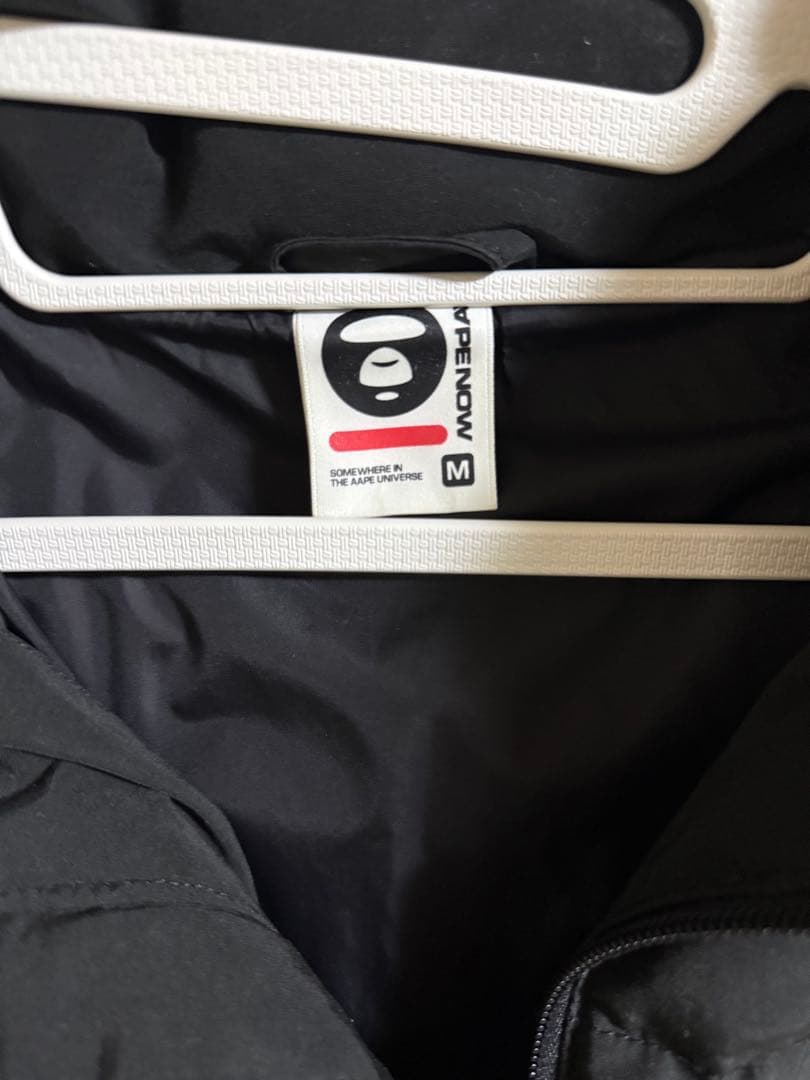 APE ブラック ダウンジャケット Mサイズ