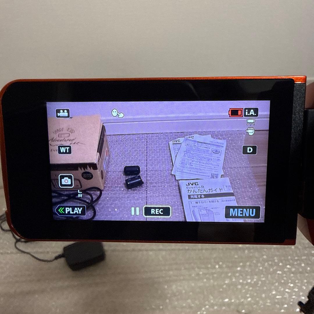 ビデオカメラ　JVC GZ-RX680-D 2018年製