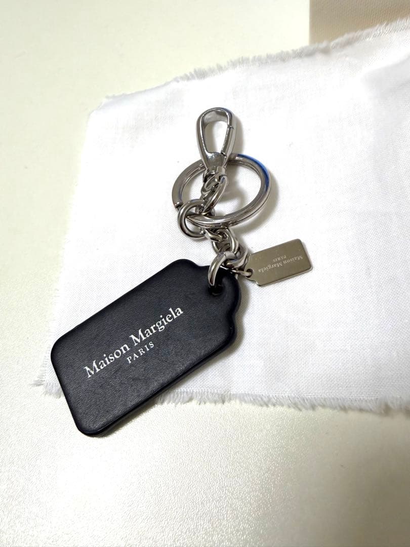 ✴︎美品Maison Margiela レザーキーホルダー✴︎