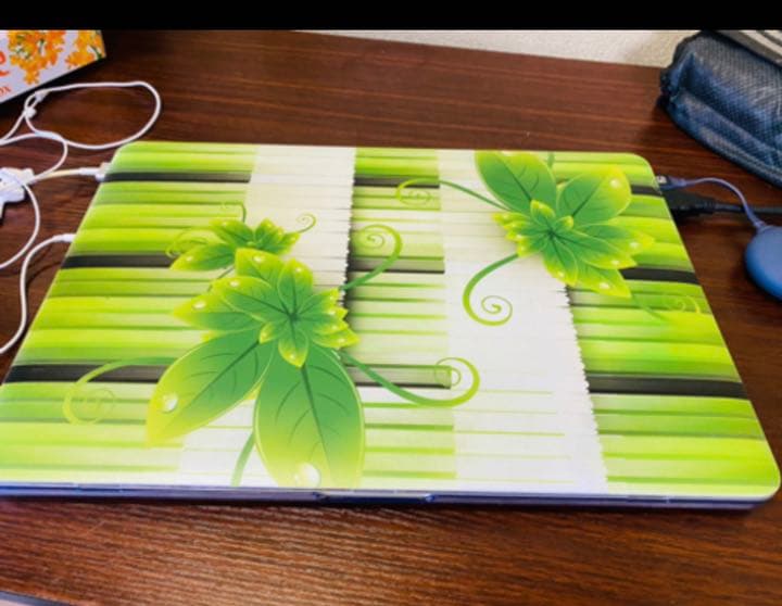 MacBookPro(15インチ)オシャレなカバー付き