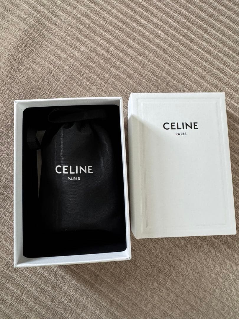 CELINE ロゴ入り ブラック クラッチポーチ