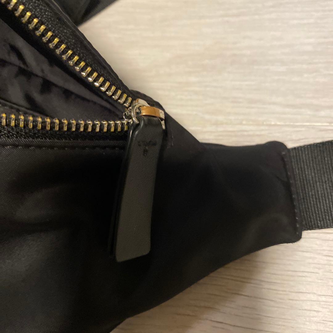 DSQUARED2 ICON ボディバッグ ブラック