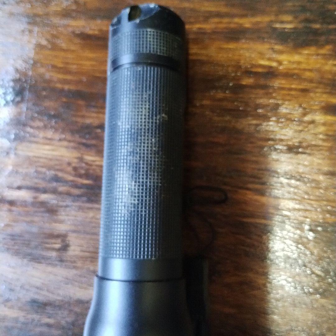 LEDLENSER 懐中電灯 充電器ホルダーケースストラップ付きNo1