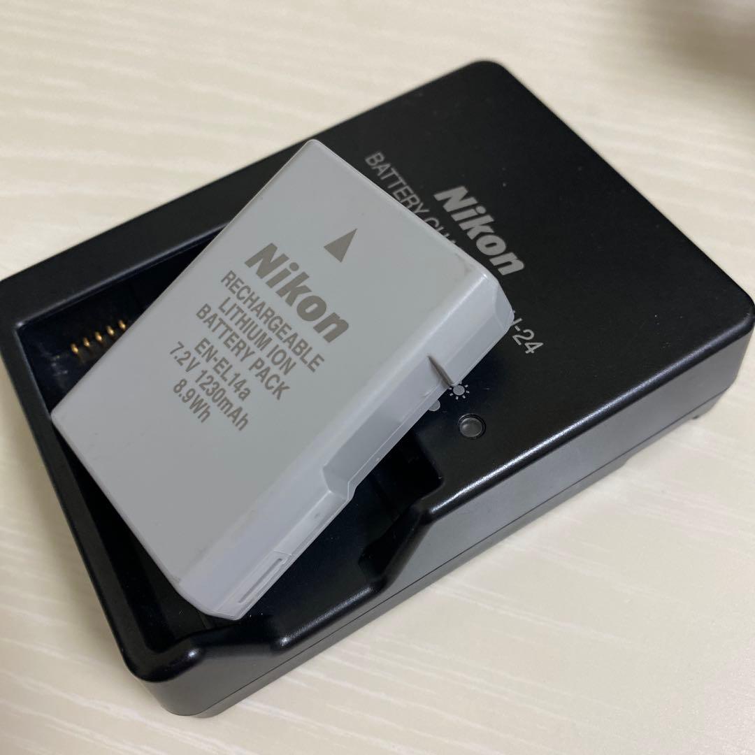 Nikon D5500 一眼レフ AF-ＰNIKKOR 70-300mmセット