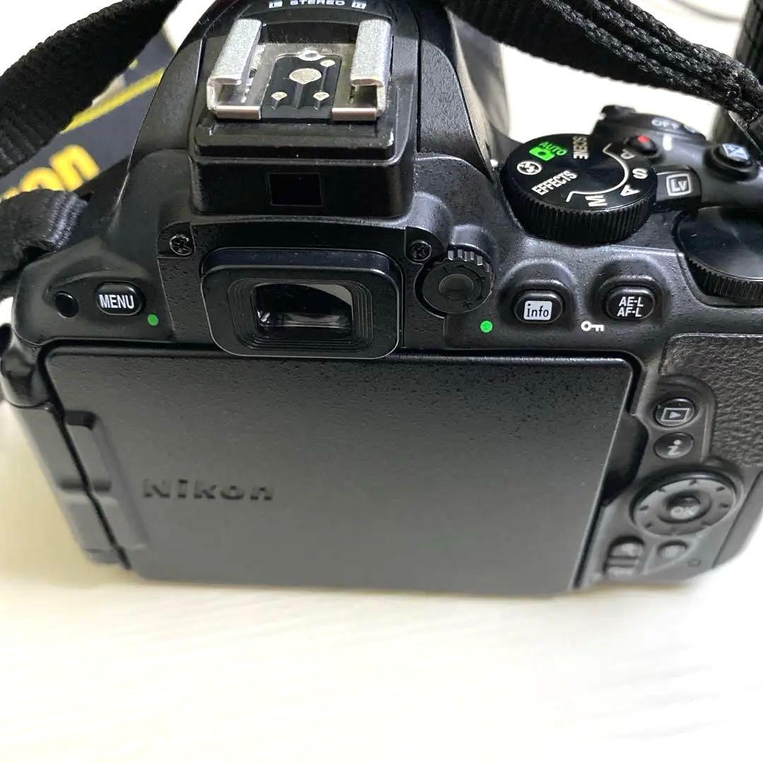 Nikon D5500 一眼レフ AF-ＰNIKKOR 70-300mmセット