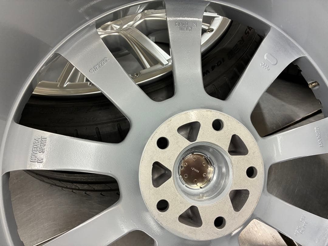 ポルシェカイエン、アウディQ7 22インチ新品ホイールと中古タイヤセット